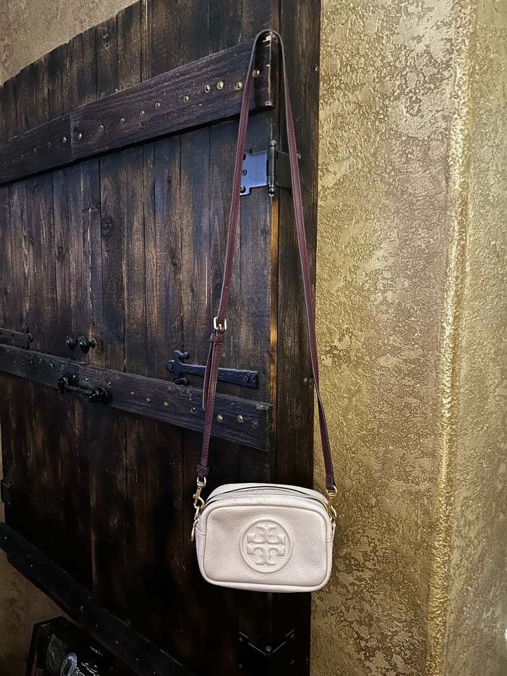 Tory Burch Perry Bombe Mini Leather Crossbody Bag Shell Pink